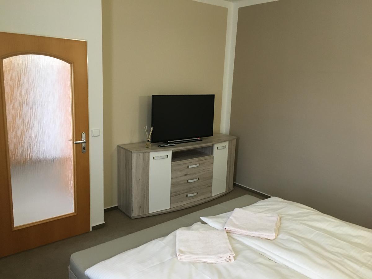 Hotel Pod Hurkou Haj ve Slezsku Luaran gambar